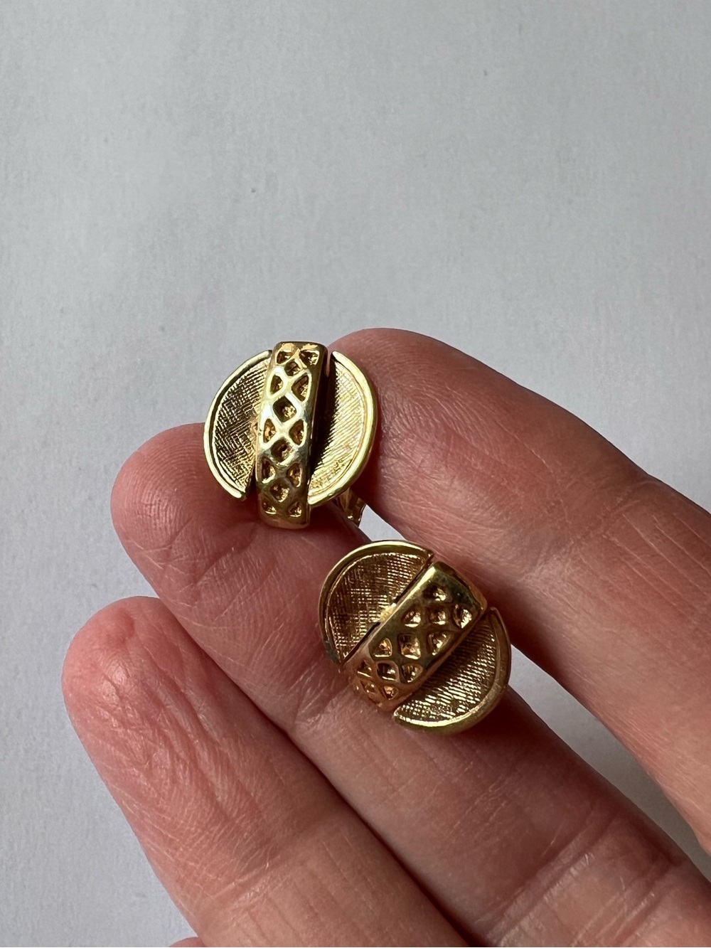 Vintage, dainty gold clip-on earrings